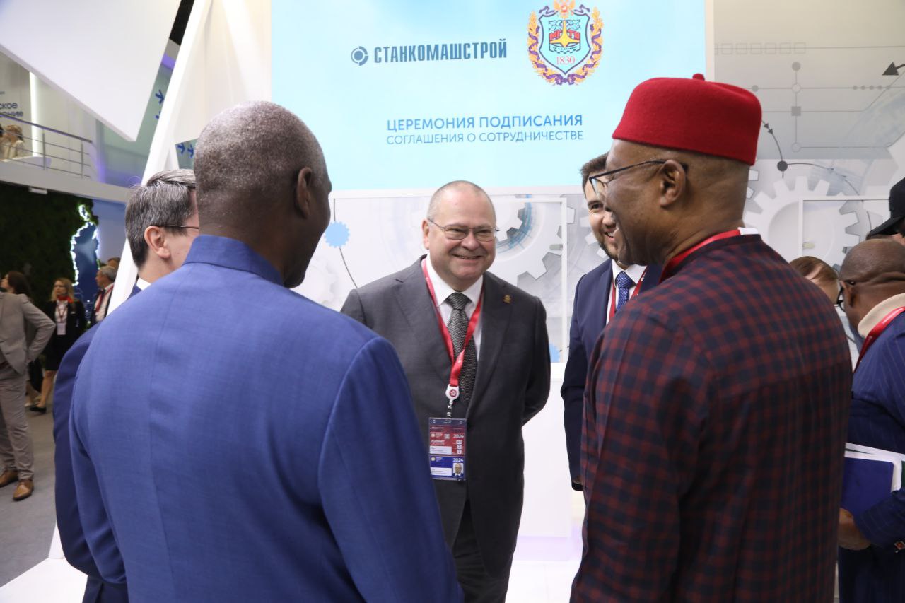 Делегация из Африки заинтересовалась пензенской продукцией на ПМЭФ