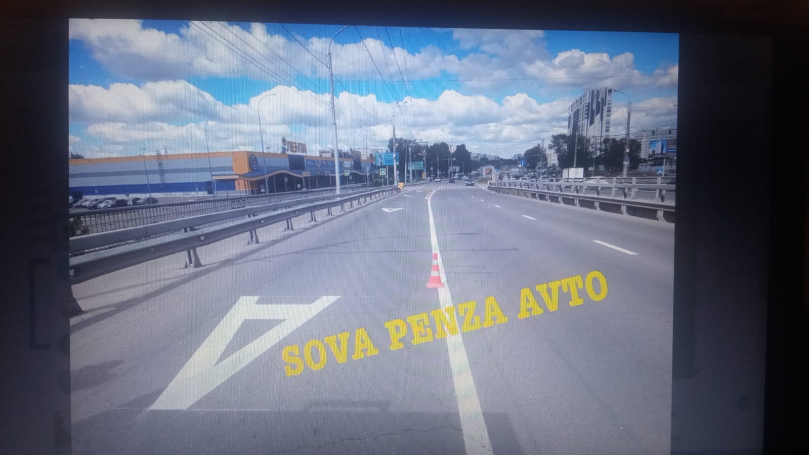 На проспекте Строителей в Пензе появилась выделенная полоса для автобусов