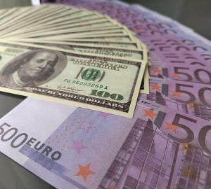 Курс доллара в Пензе 20 июня 2024 года