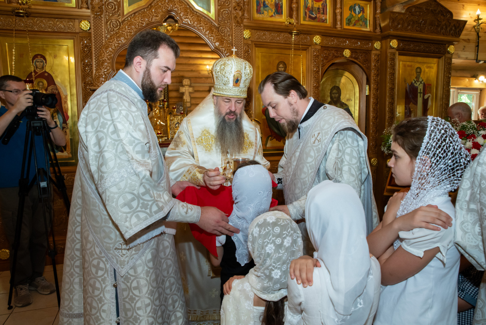 Митрополит Серафим призвал не разрушать семьи, в которых Божье благословение