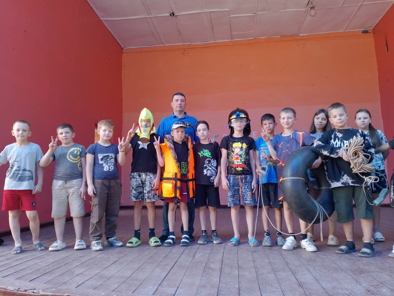 В Кузнецке детей научили приемам самообороны при нападении собак