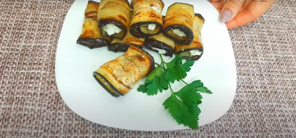 Баклажаны с нежной творожной начинкой
