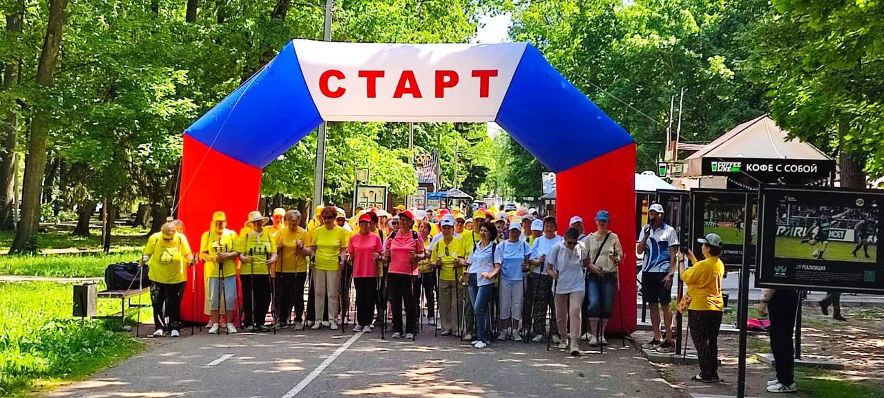 Олег Мельниченко рассказал, как в регионе поддерживают людей «серебряного возраста»