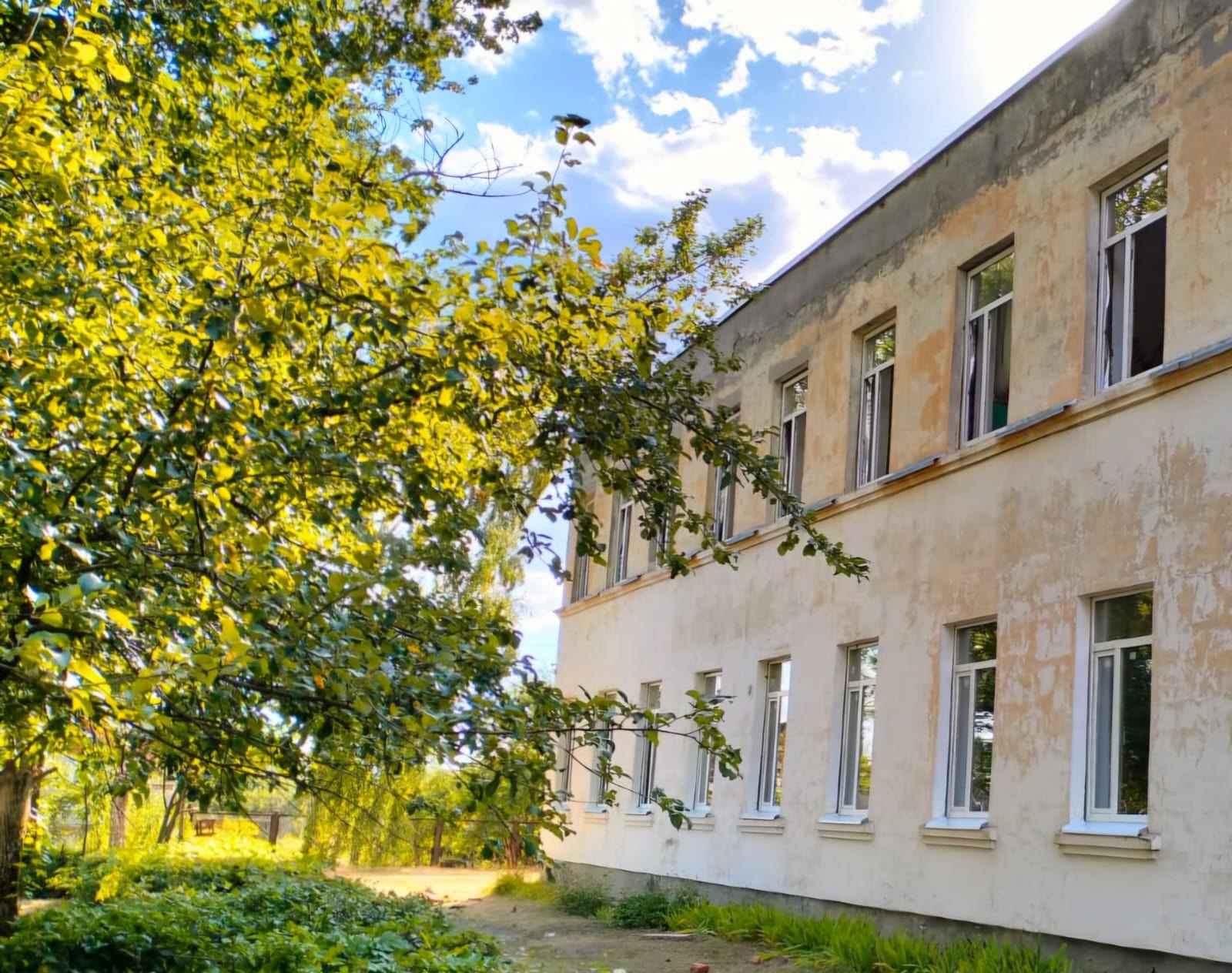 В Сердобском районе проблемная школа получит новые пластиковые окна