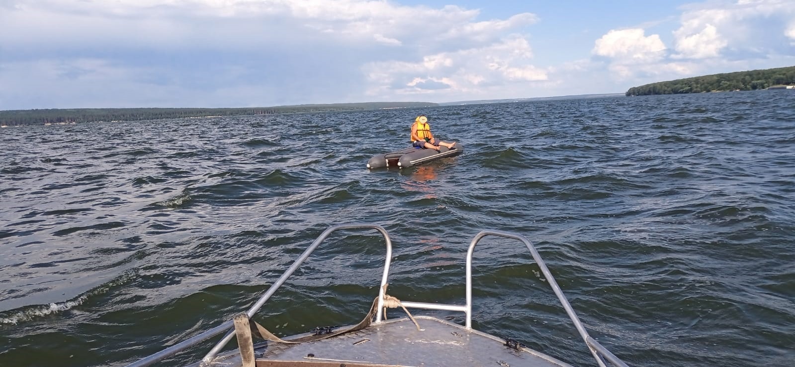 В Пензе рыбака пришлось спасать на Сурском водохранилище