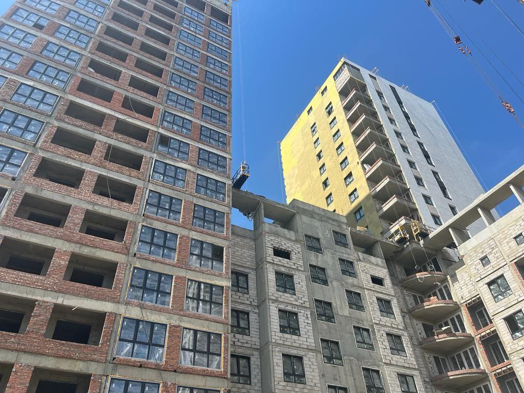 В Пензе рабочий упал с высоты более 20 метров и скончался