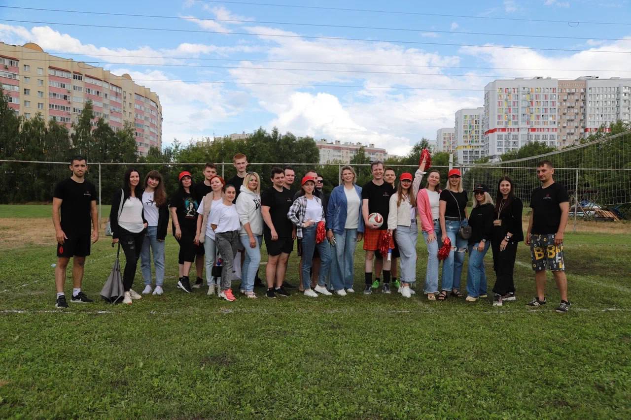 В Пензе промышленные предприятия организовали турнир по волейболу