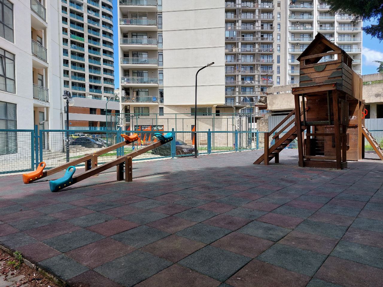 Прокуратура Вадинского района выявила нарушения на детских игровых площадках