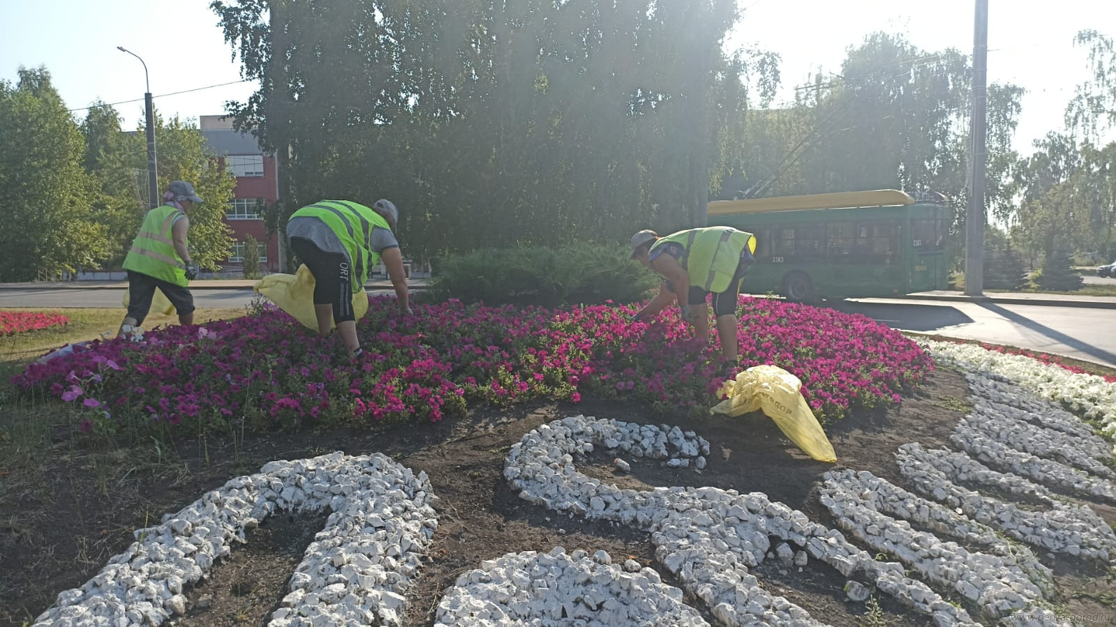 В Пензе перечислили работы по уборке и благоустройству, которые ведут 18 июня