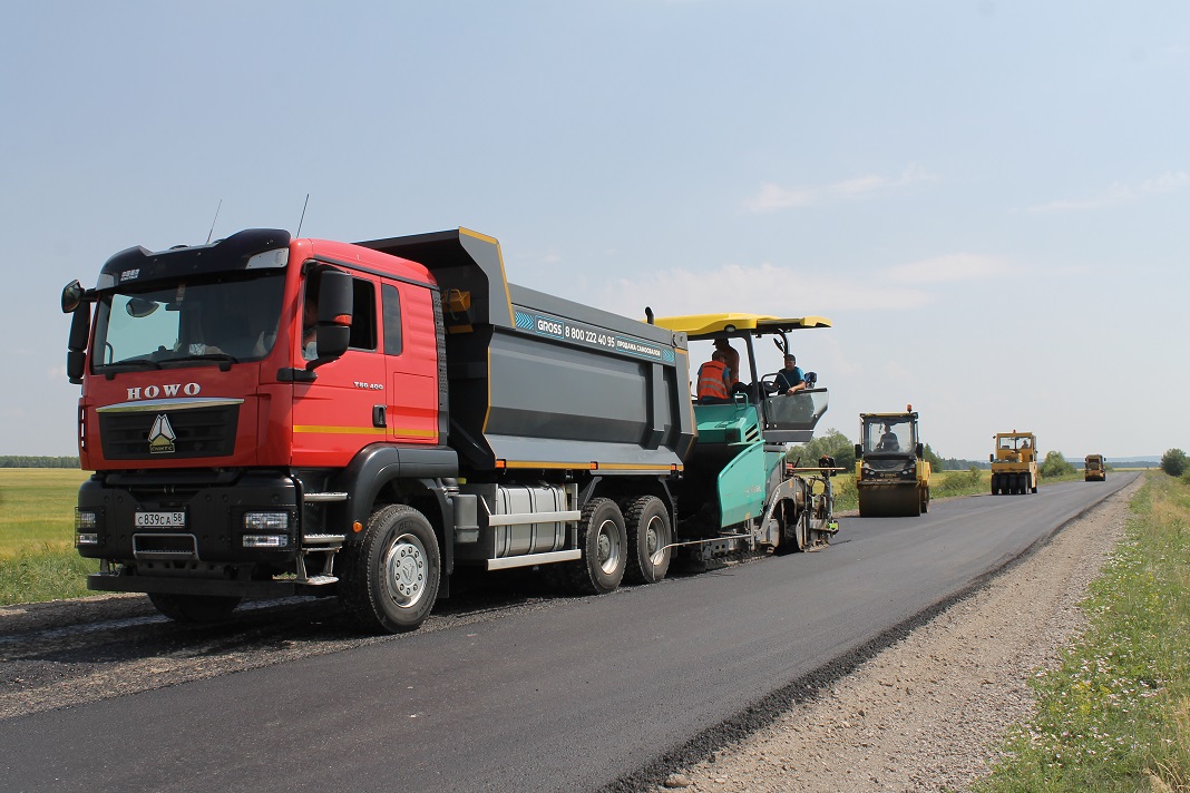 В Спутнике раньше срока завершили ремонт двух важных магистралей