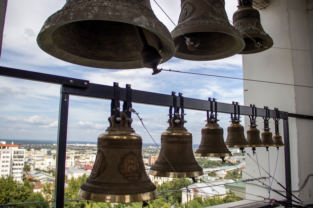 В День Крещения Руси в пензенских храмах звучал праздничный колокольный звон