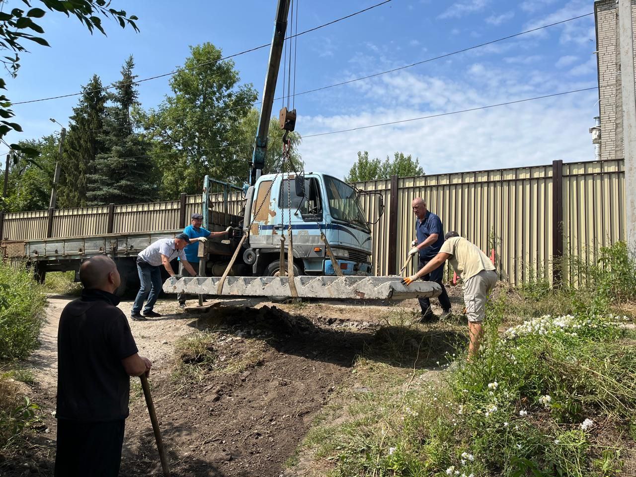 Вадим Супиков содействовал установке лестничного перехода для жителей поселка Согласие
