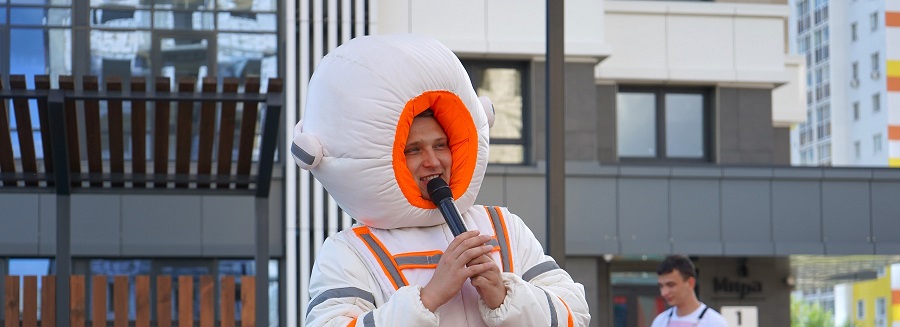 «Термодом» устроил детский праздник во дворе «Созвездия»