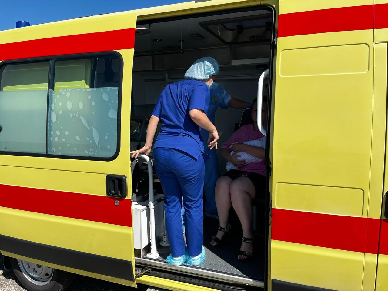 В Пензу из Саратова на вертолете доставили малыша с пороком сердца