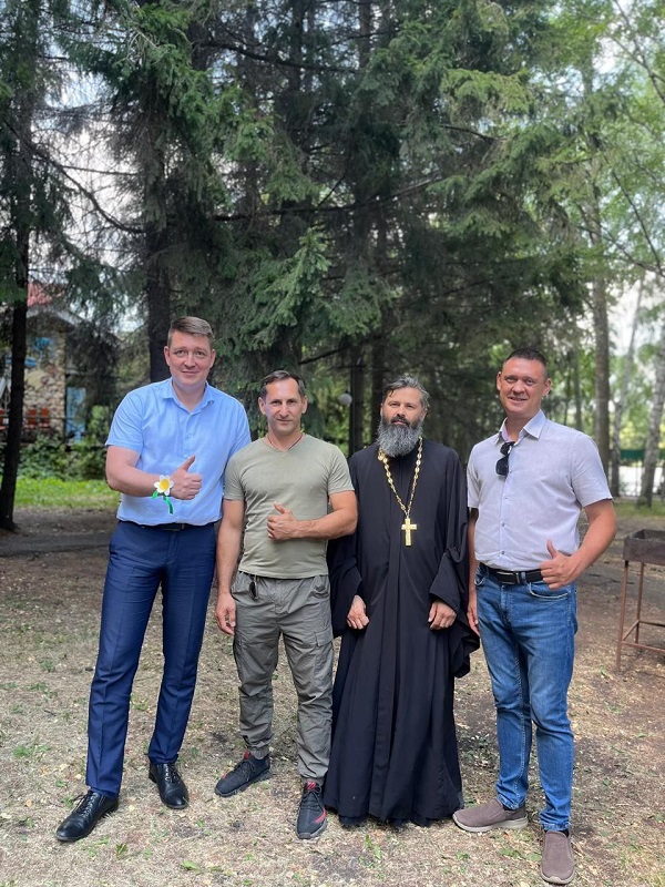 Под Пензой организовали фестиваль Разноцветное лето для 500 детей