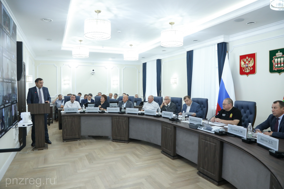 В Вадинске школу могут преобразовать в кадетский корпус