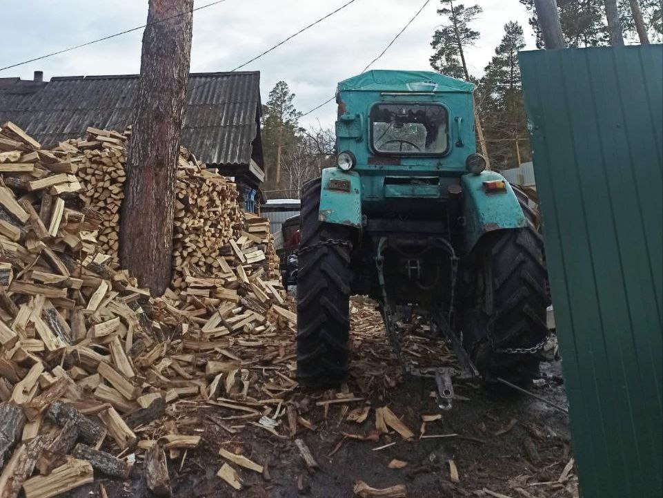 Житель Пензенского района сел за руль трактора без прав и погубил человека