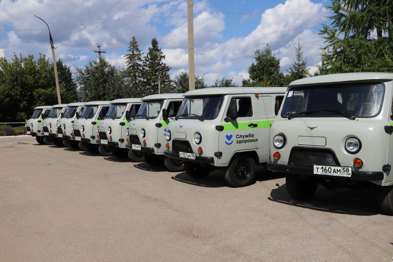 Пензенские медики получили 15 новых «вездеходов» для помощи жителям отдаленных районов