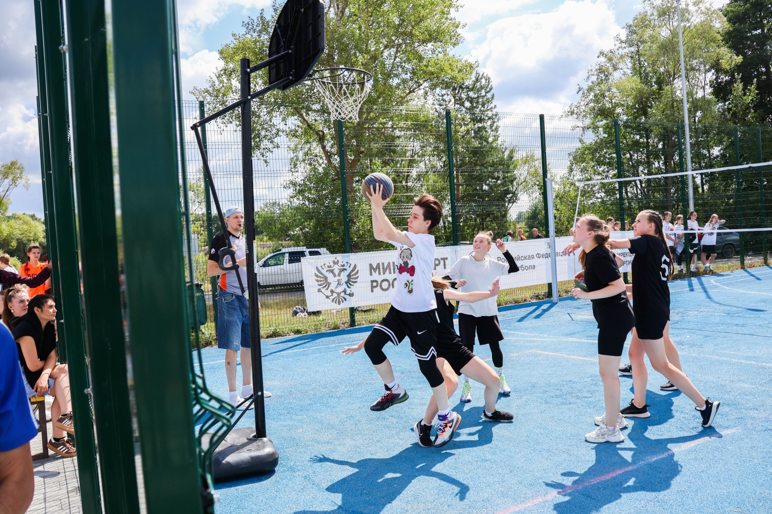 Умная площадка Города Спутника объединила любителей спорта