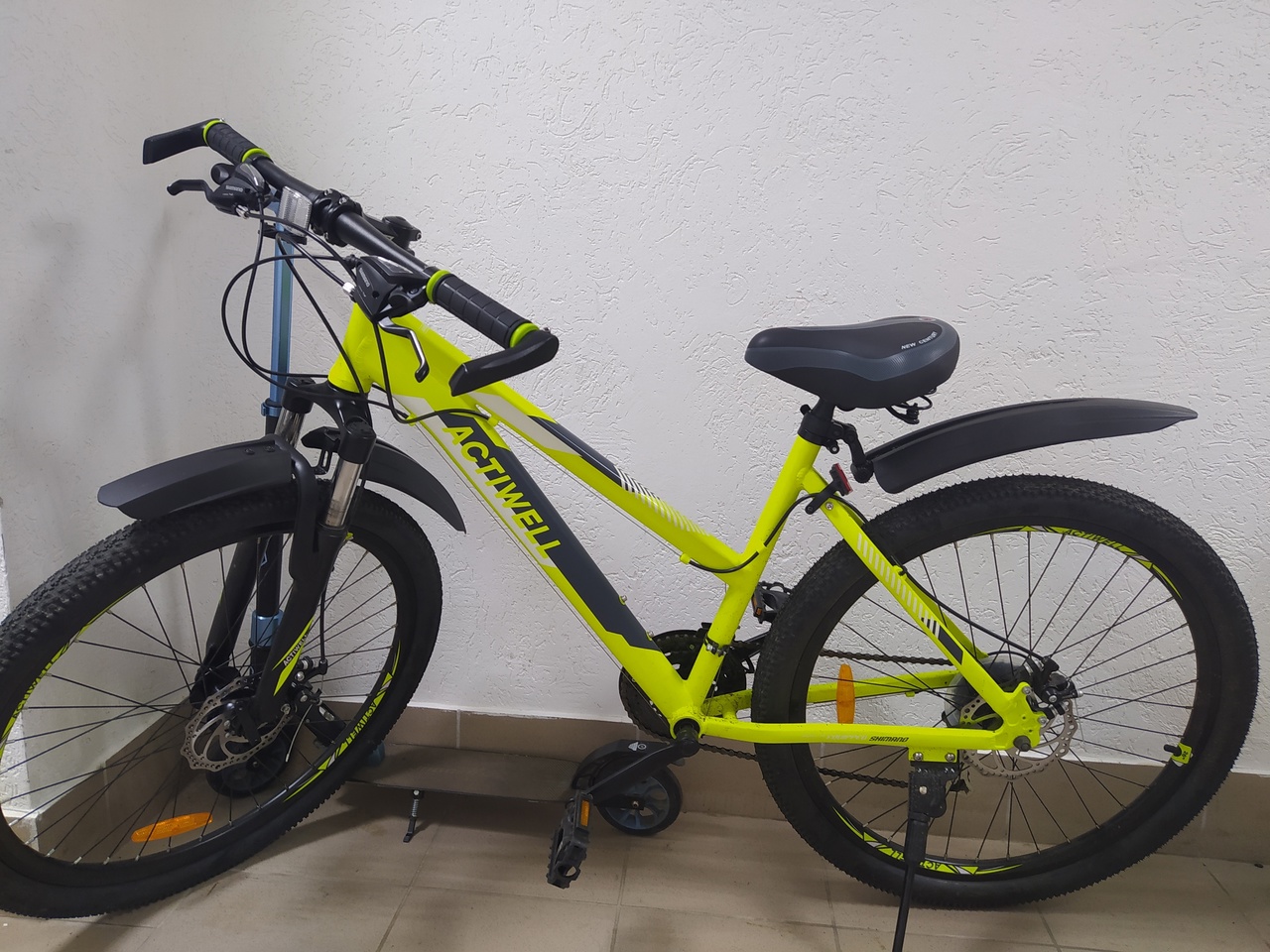 Пензенские спасатели освободили девочку, застрявшую в велосипеде