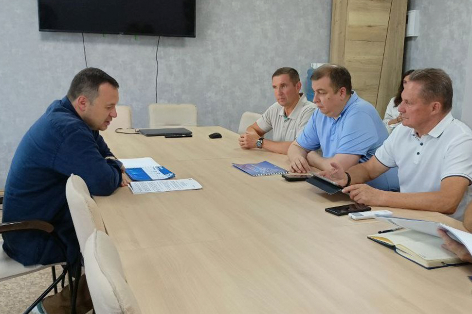 Антон Тицкий попросил пензенские власти направить врачей в Токмаский округ