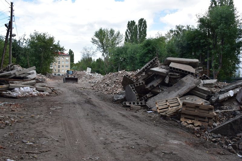 В Пензе завершают снос дома на Ударной, 35