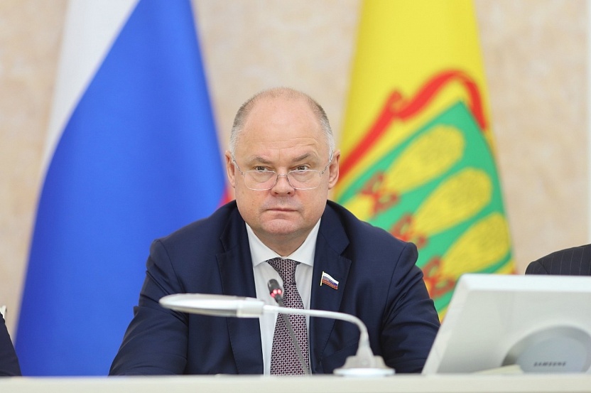 Участники паломнических поездок благодарят Вадима Супикова за внимание к избирателям