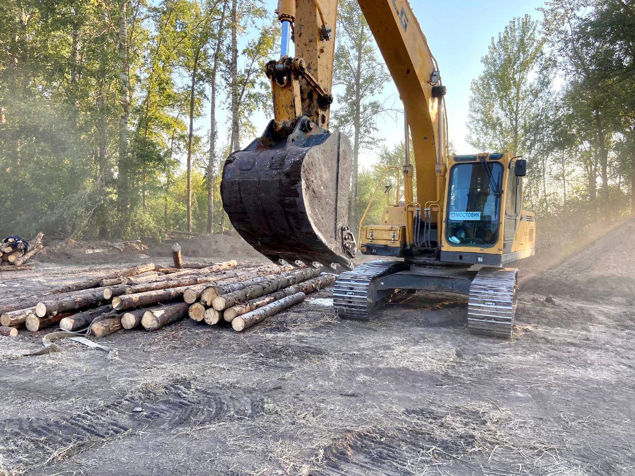 Пензенцы строят оборонительные рубежи в Курской области