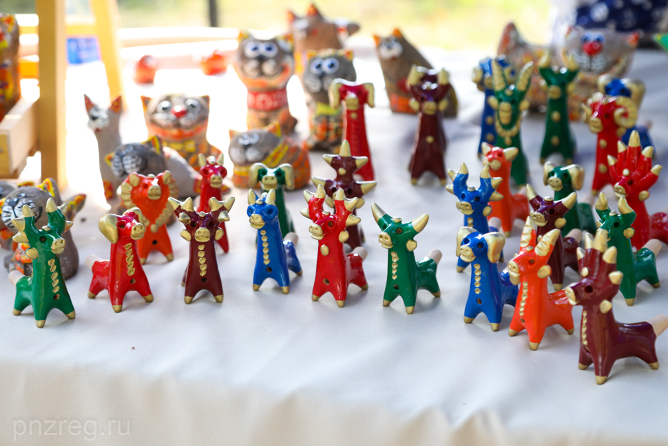 Жительница Пензы предложила нарядить городские елки в стиле Абашевской игрушки