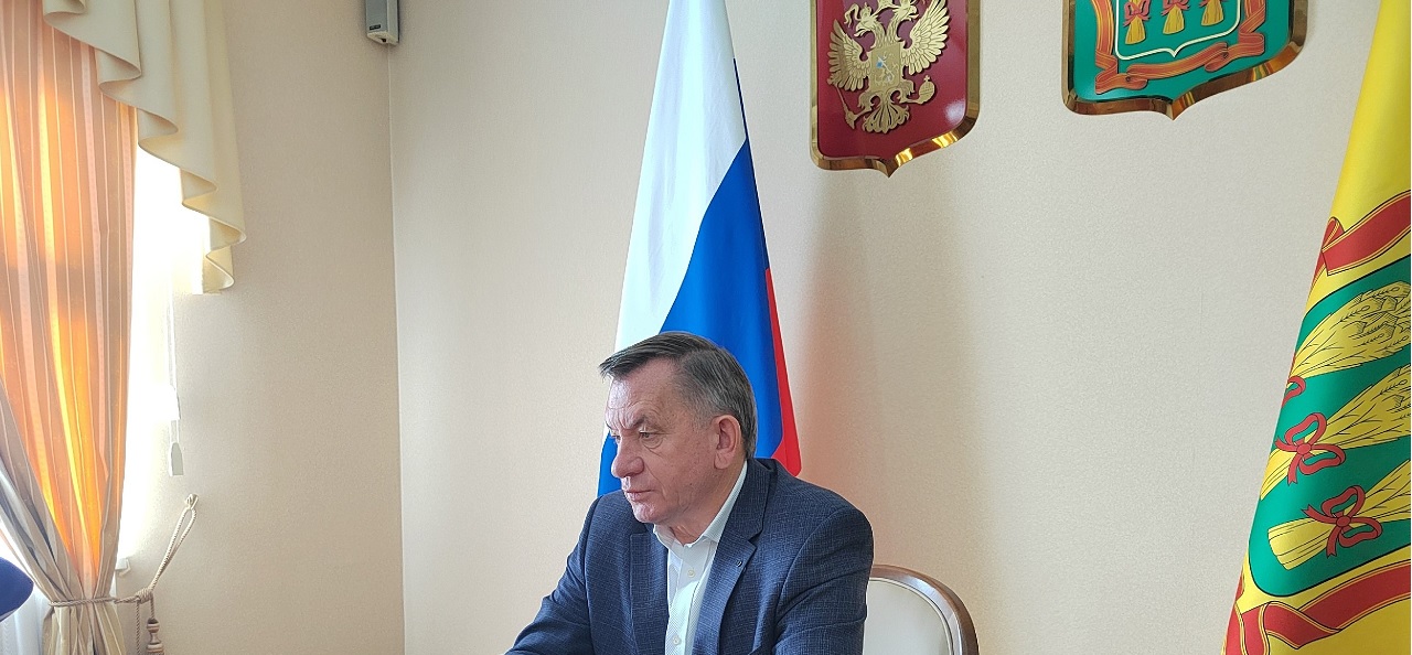 Александр Гришаев рассказал о необходимости строительства дороги через сквер в мкр ГПЗ