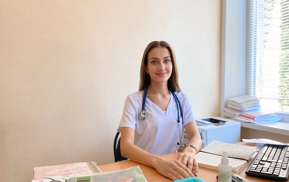 В детской больнице Кузнецка появились два молодых врача