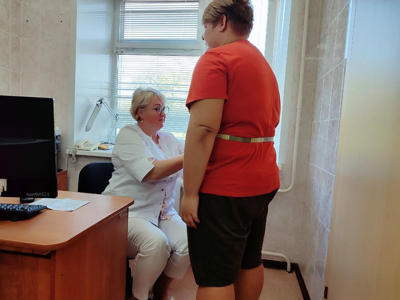 Как помочь ребенку держать вес в норме: советы врача-эндокринолога