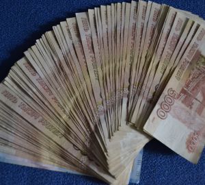 В Госдуме предлагают поднять зарплаты медикам