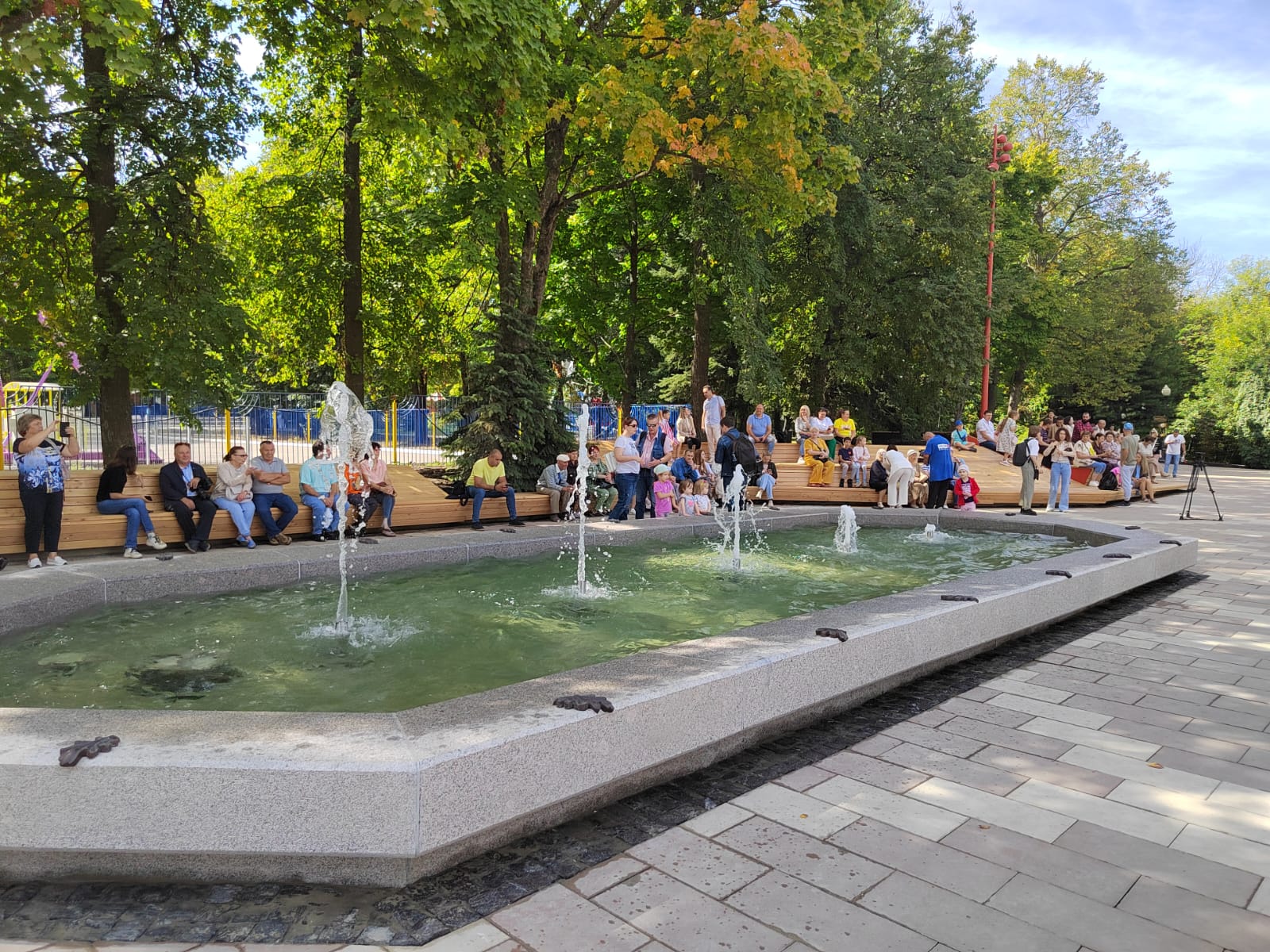 В Пензе на посетителей парка Белинского нападают кровососущие мухи