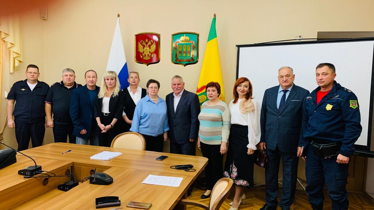 В Пензенской области обсудили проблемы в миграционной сфере