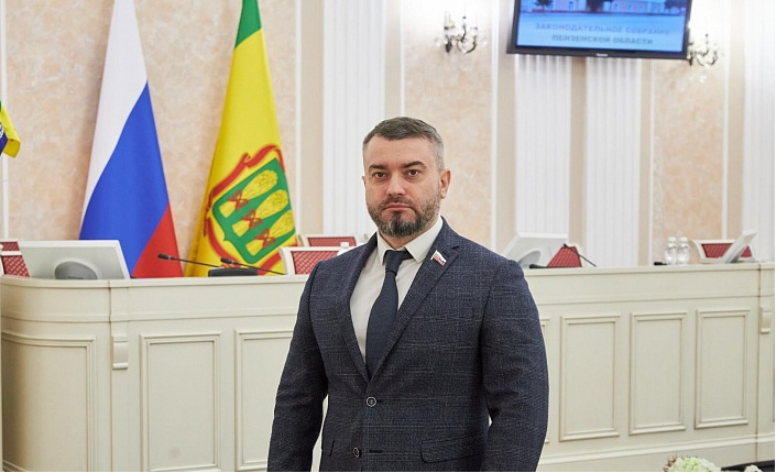 Антон Шаронов: "Вторую половину жизни хочется прожить так, чтобы ничего не зачеркивать"