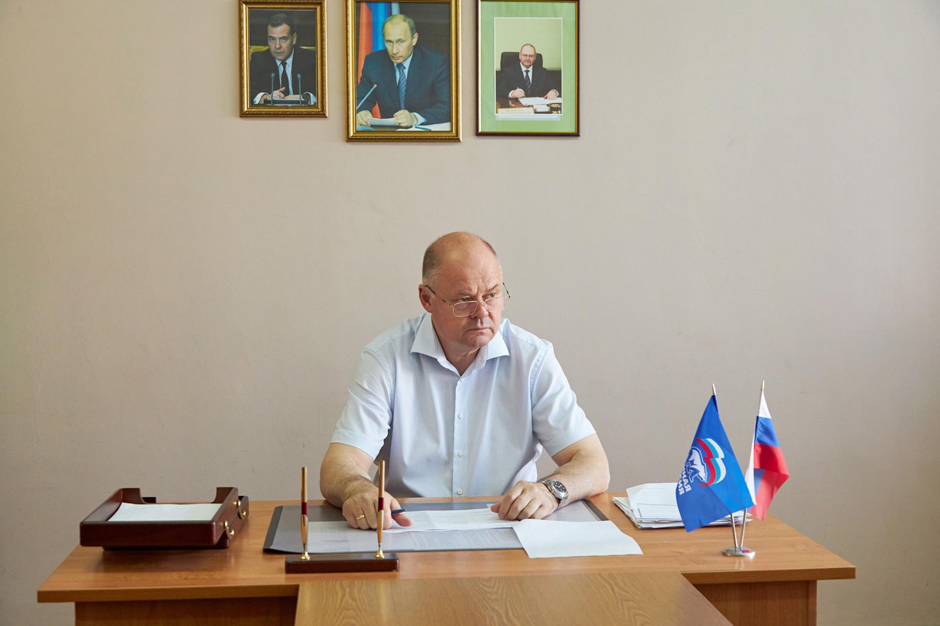 С расписанием уроков от Вадима Супикова начали учебный год школьники Железнодорожного района Пензы