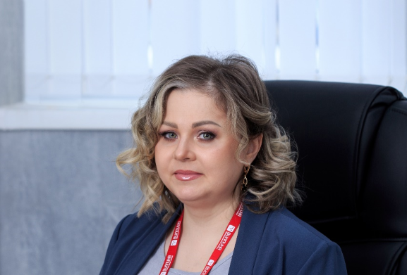 Руководитель пензенского завода Елена Чистякова поздравила коллег с Днем машиностроителя