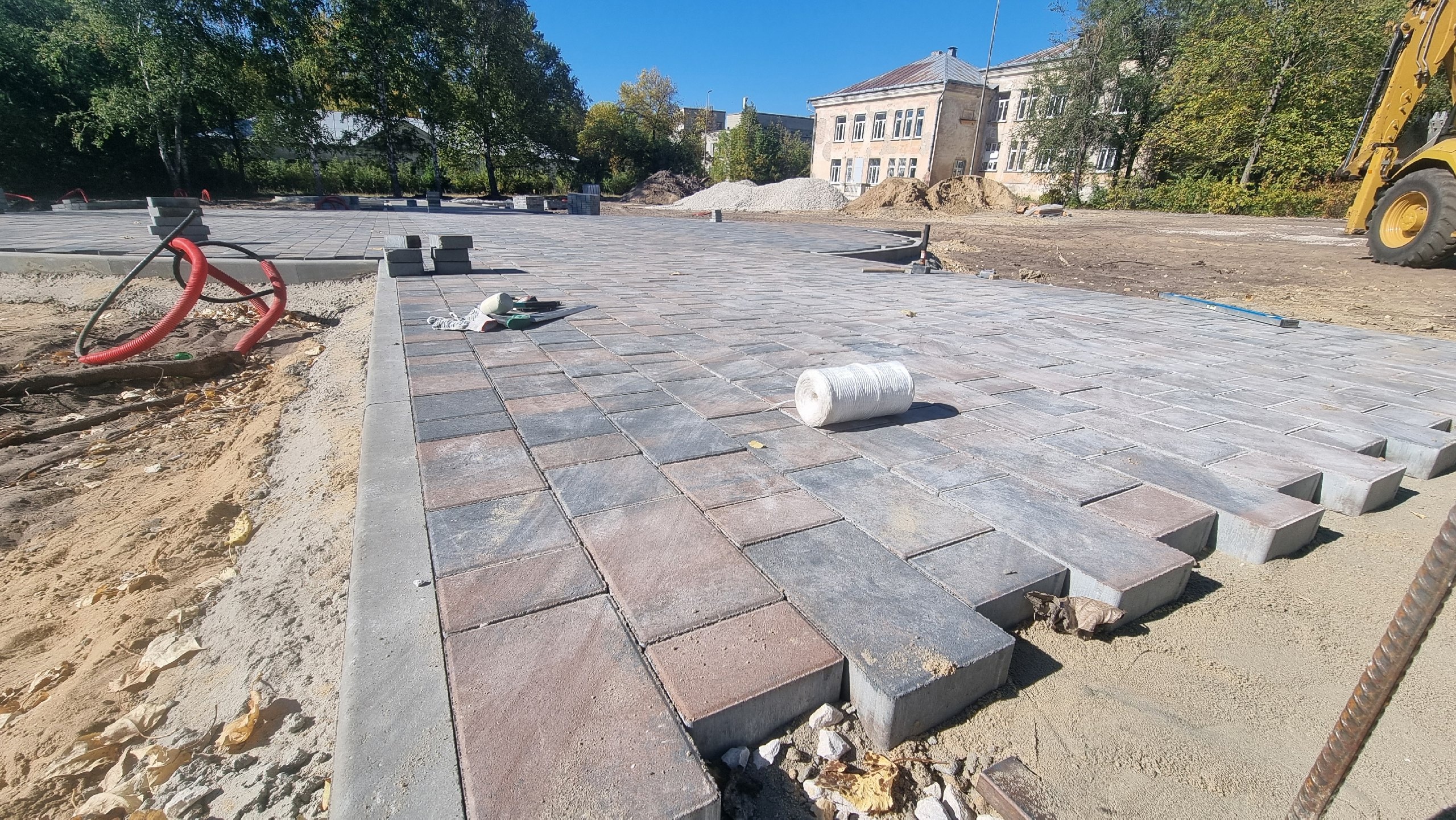 В Сердобске преображается сквер Семья: от заброшенного пространства к месту отдыха