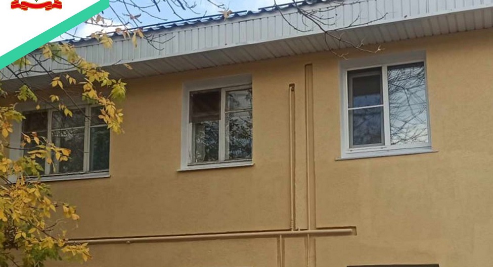 В Сердобске обновляют дом на улице Ленина в рамках нацпроекта Демография