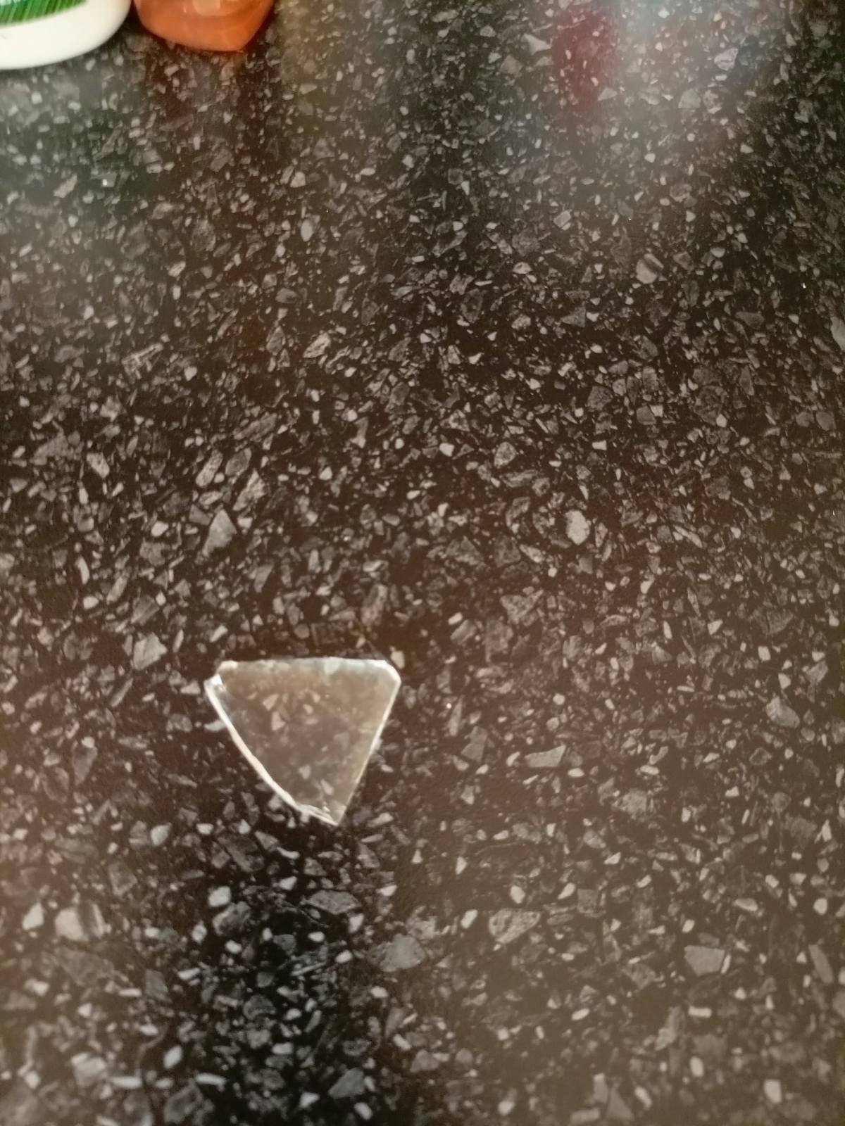 Ссора студенток из-за кроссовок в Пензе закончилась ударом тарелкой по голове