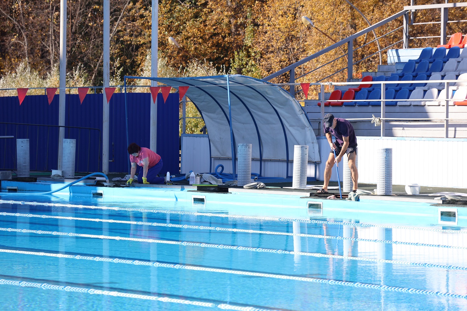 Пензенский открытый бассейн УОР ушел на каникулы до конца октября