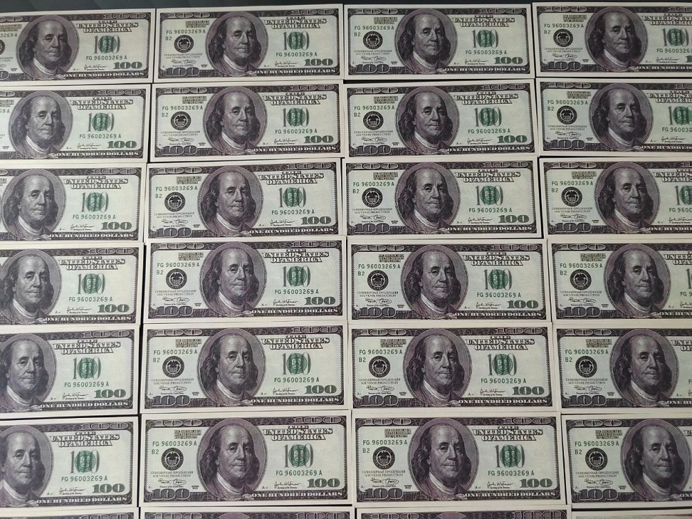 Курс доллара в Пензе 22 октября 2024 года