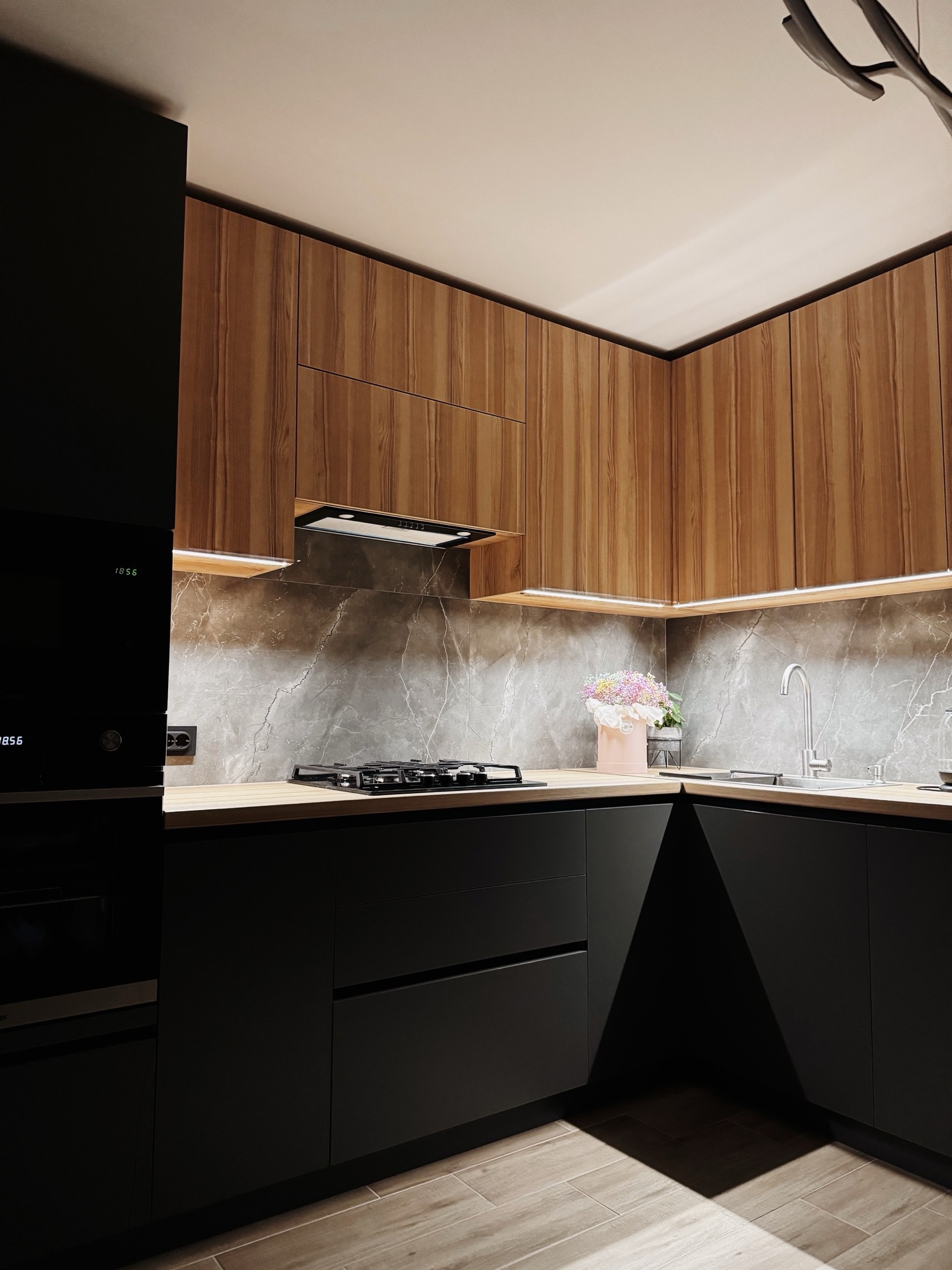 Пензенцев предупредили об опасности черной пластиковой посуды