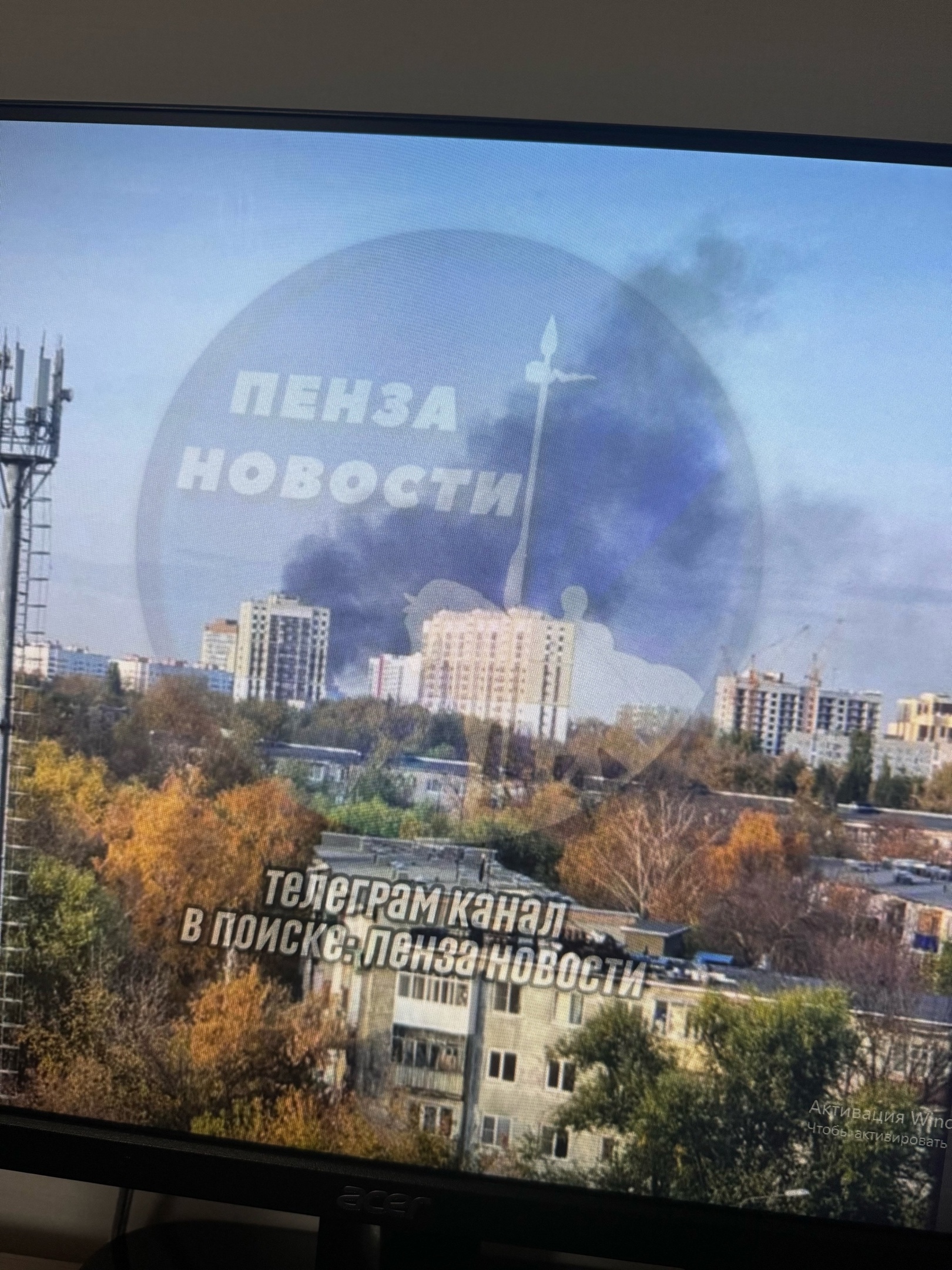 Черный дым над Заводским районом, в Пензе горят сараи