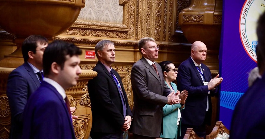 Спикер Заксобрания Пензенской области Вадим Супиков в Душанбе принял участие в Международной парламентской конференции