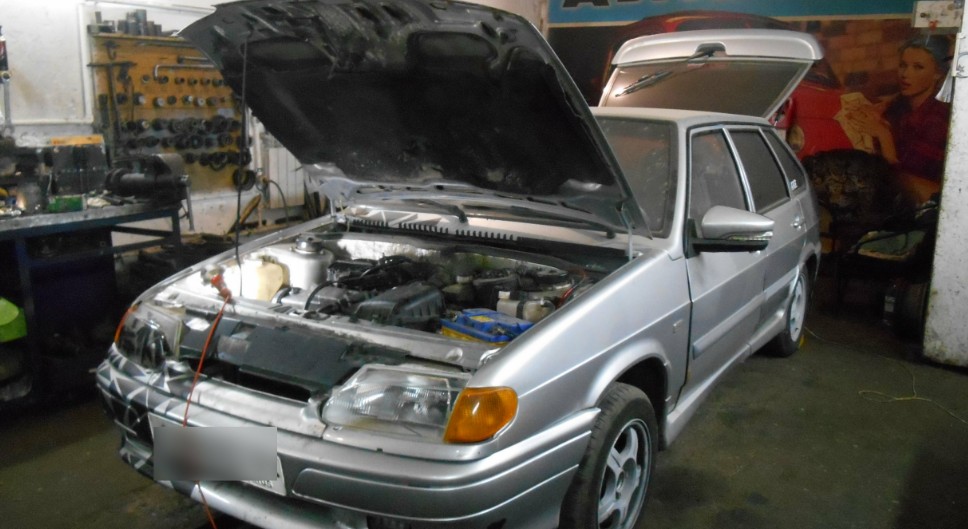 Пензенец лишился автомагнитолы, оставив машину открытой