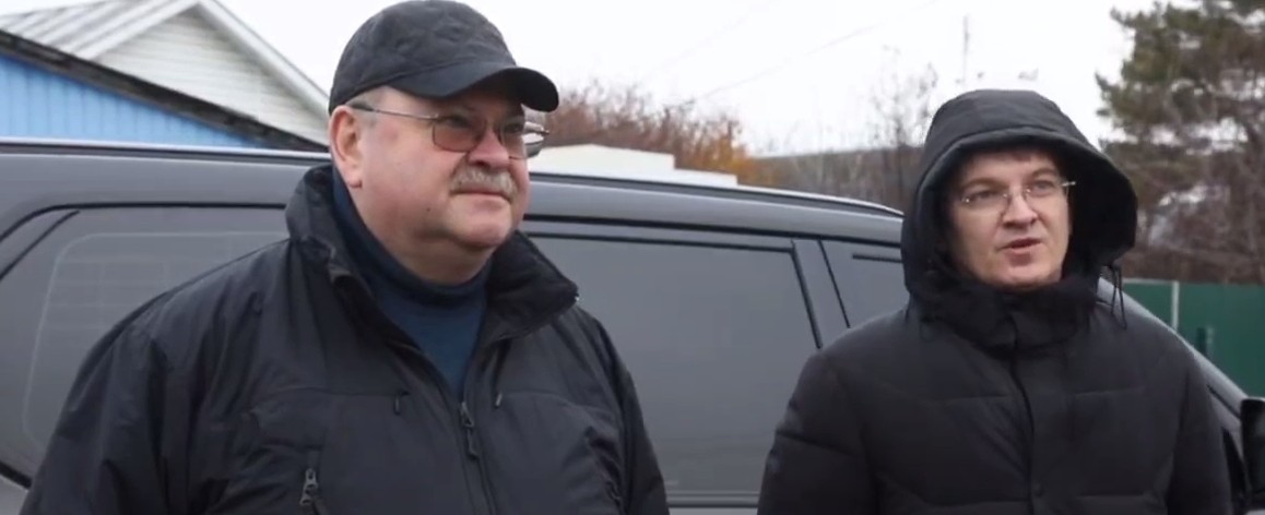 Олег Мельниченко проинспектировал социально значимые объекты в районах