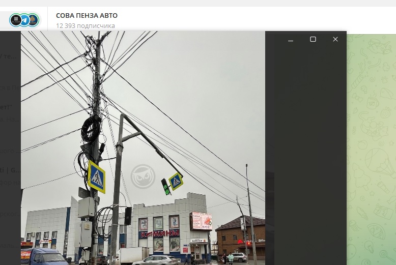 Пензенцы опасаются падения светофора на улице Суворова