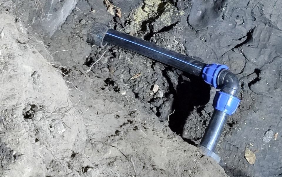 В Пензе на улице Челюскина напор воды нормализовали при помощи новой трубы